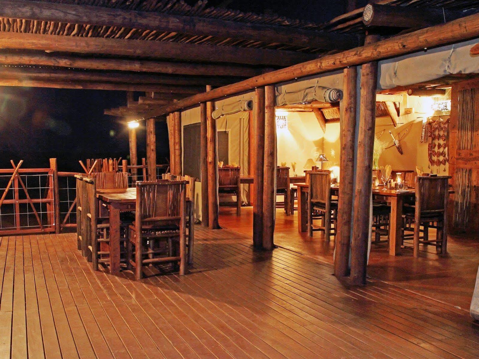 Xaus Lodge Twee Rivieren Ngoại thất bức ảnh